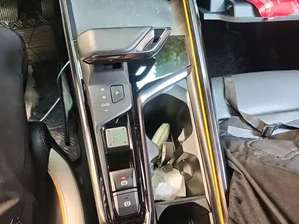 MG5 Scorpio 2023