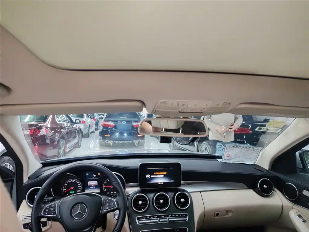 Mercedes-Benz C-Class 2015 — фото 18