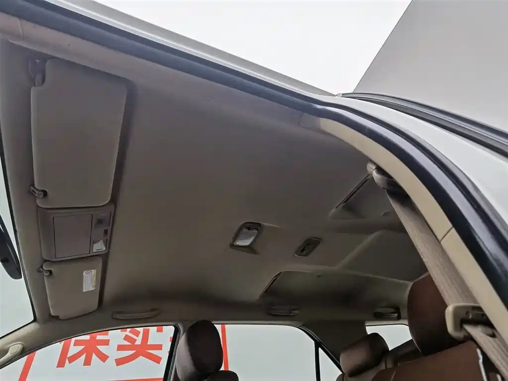 Toyota Fortuner 2016 — фото 21