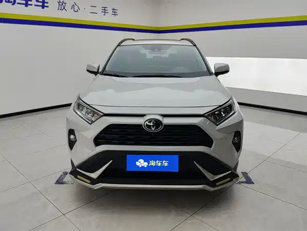 Toyota RAV4 2023