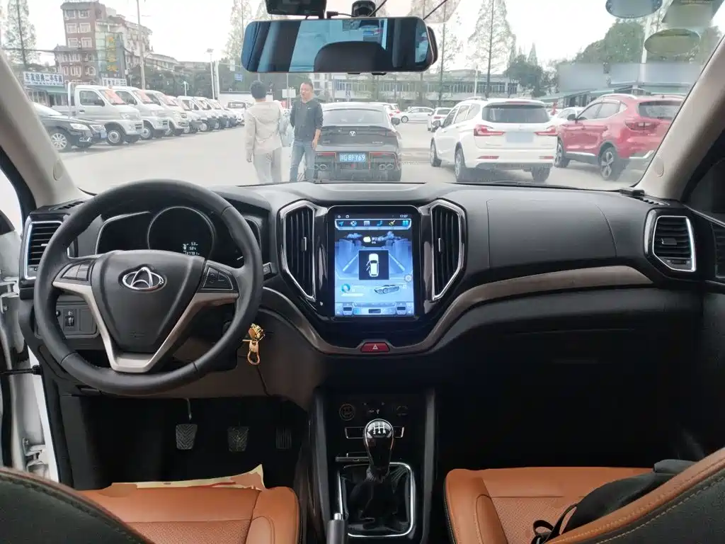 Oshan Oushang CX70 2017