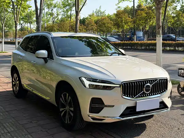 Volvo XC60 2023