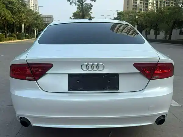 Audi A7 2012