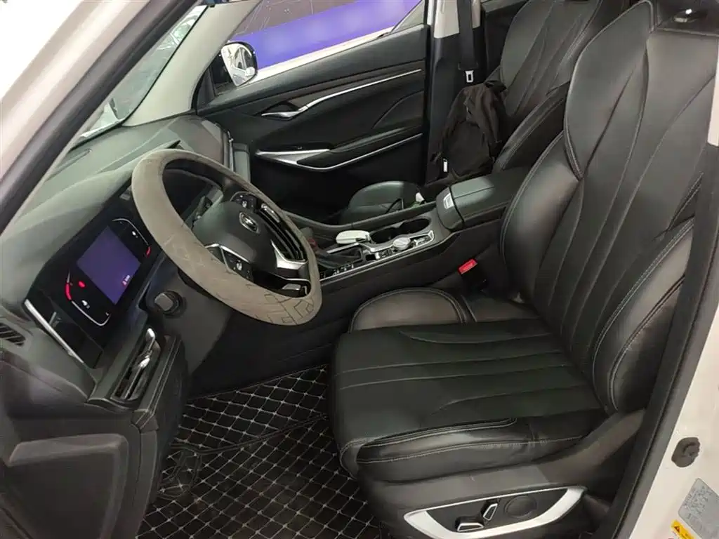 Changan CS75 PLUS 2021 — фото 15