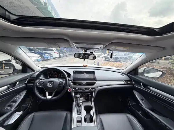 Honda Accord 2023