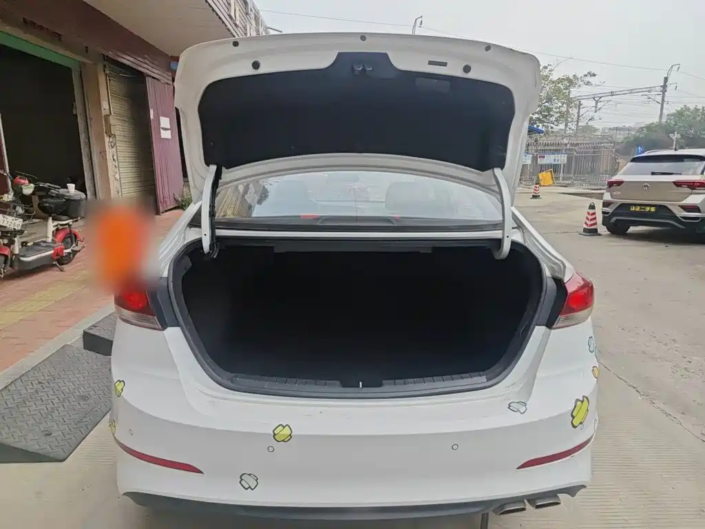 Hyundai Celesta 2018 — фото 15