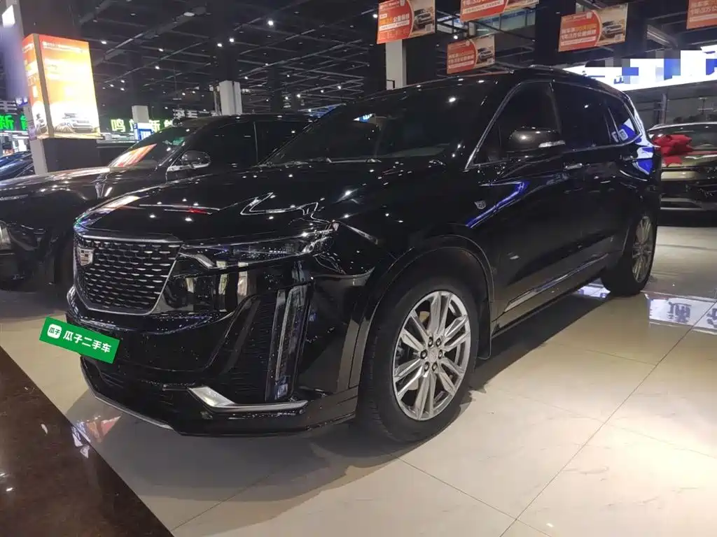 Cadillac XT6 2022 — фото 2