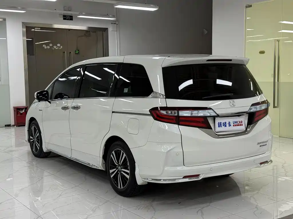 Honda Odyssey 2021 — фото 4