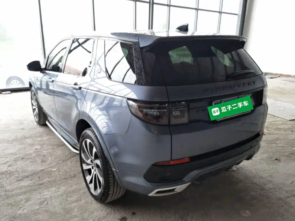 Land Rover Discovery Sport 2021