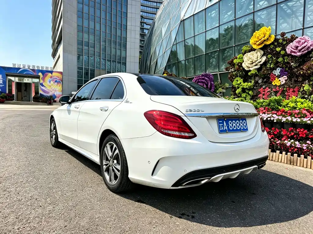 Mercedes-Benz C-Class 2016 — фото 12