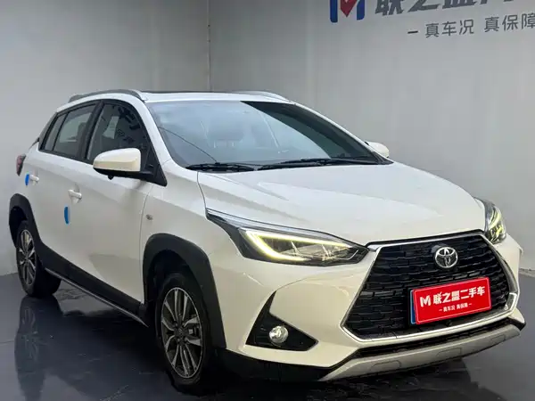 Toyota Yaris L 2023