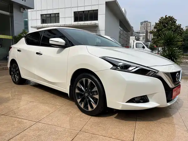 Nissan Bluebird 2019