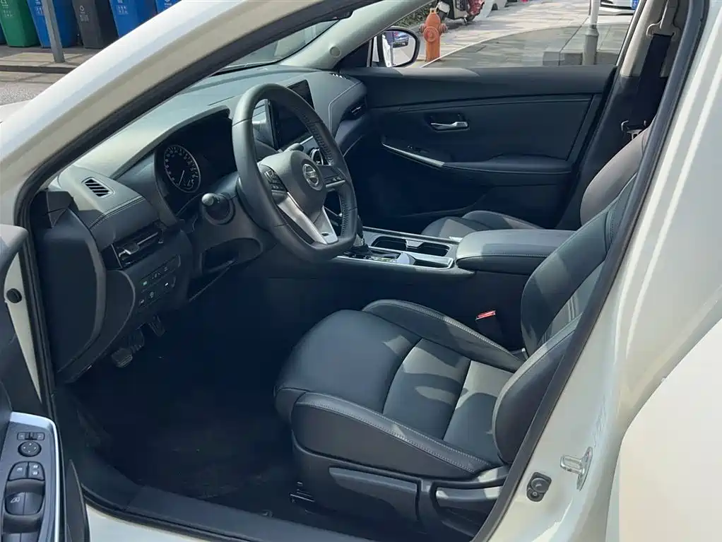 Nissan Sylphy 2021 — фото 12