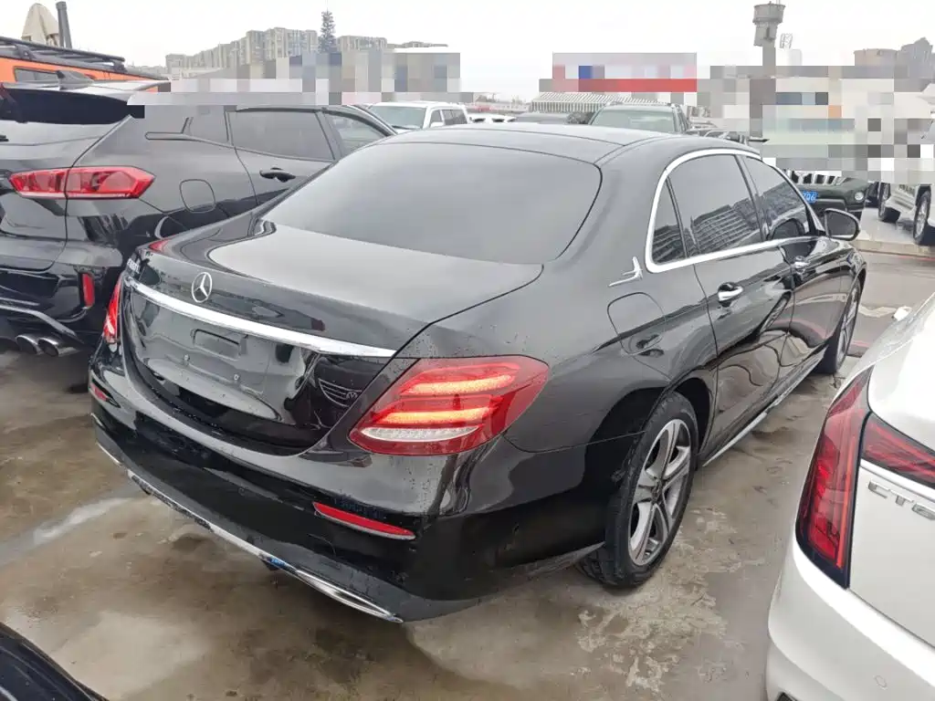 Mercedes-Benz E-Class 2018
