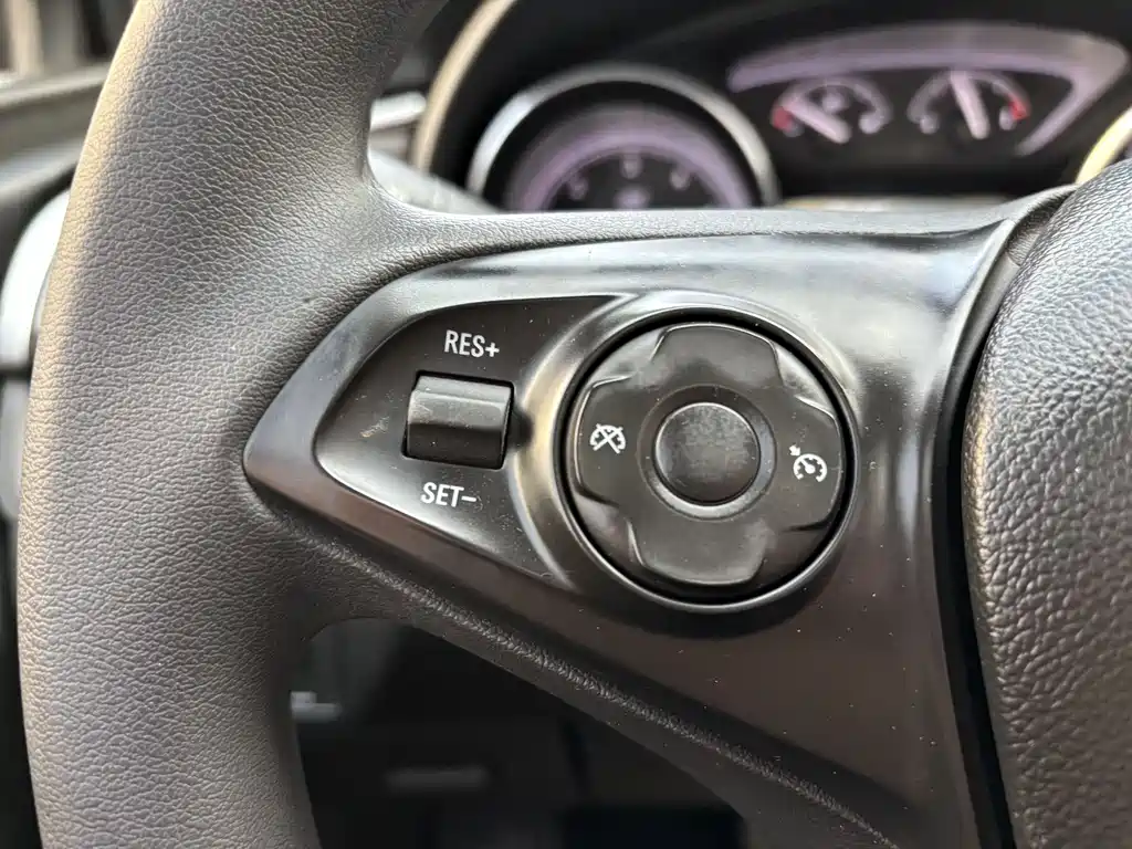 Buick Envision Plus 2021 — фото 22