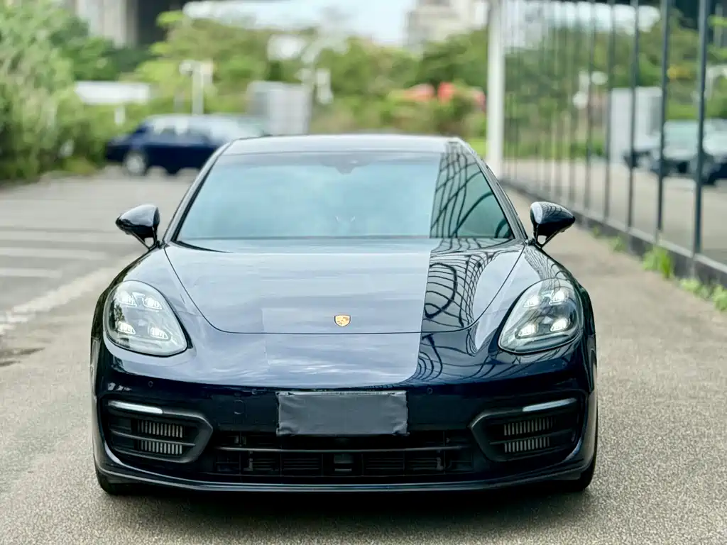 Porsche Panamera 2021 — фото 2