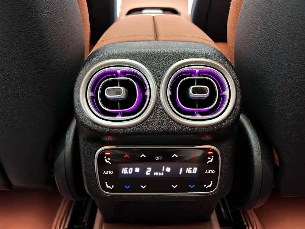 Mercedes-Benz GLC 2024 — фото 14