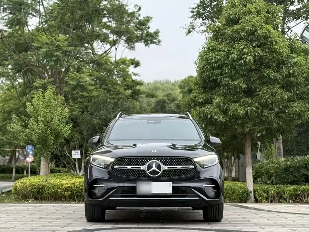 Mercedes-Benz GLC 2024