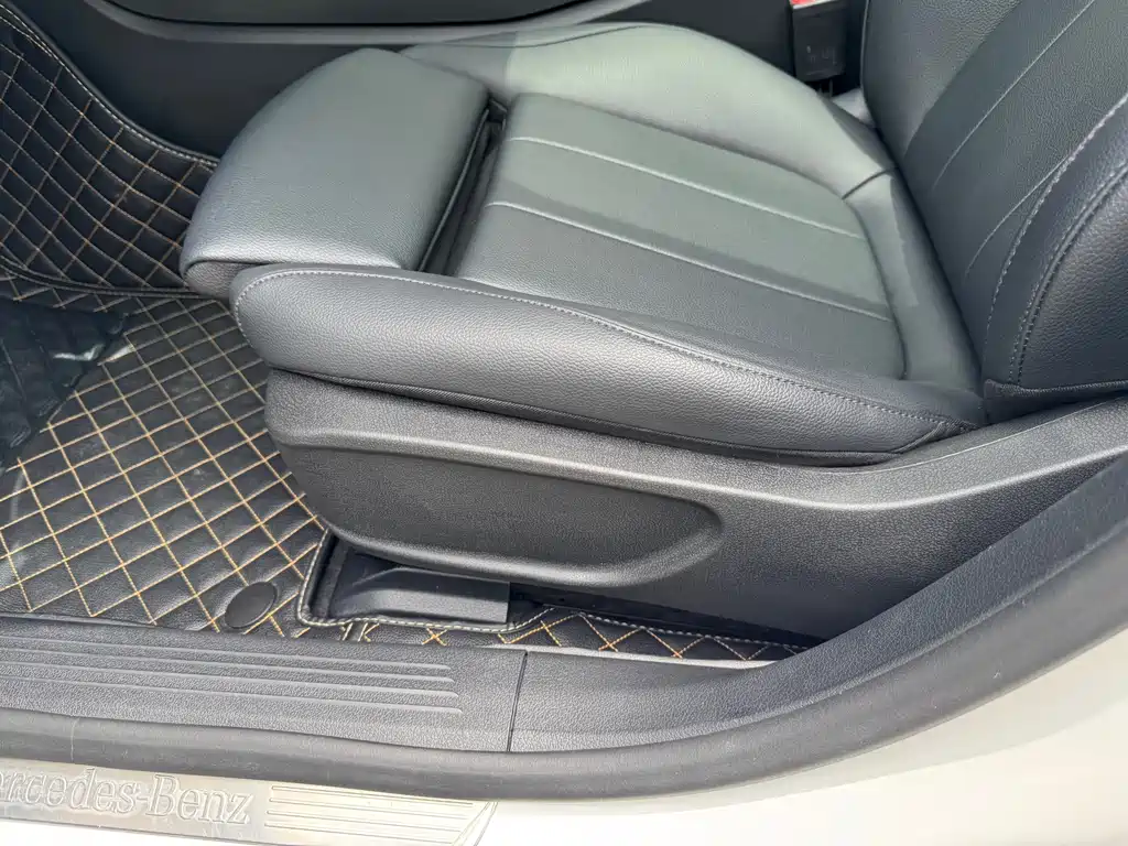 Mercedes-Benz A-Class 2022 — фото 21