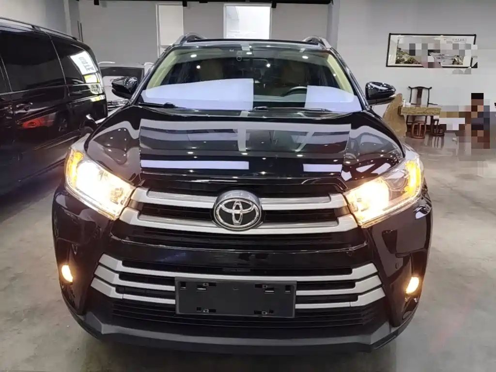 Toyota Highlander 2019 — фото 3