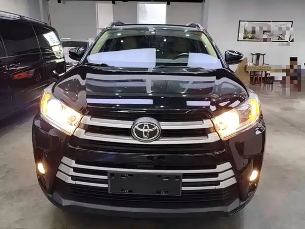 Toyota Highlander 2019