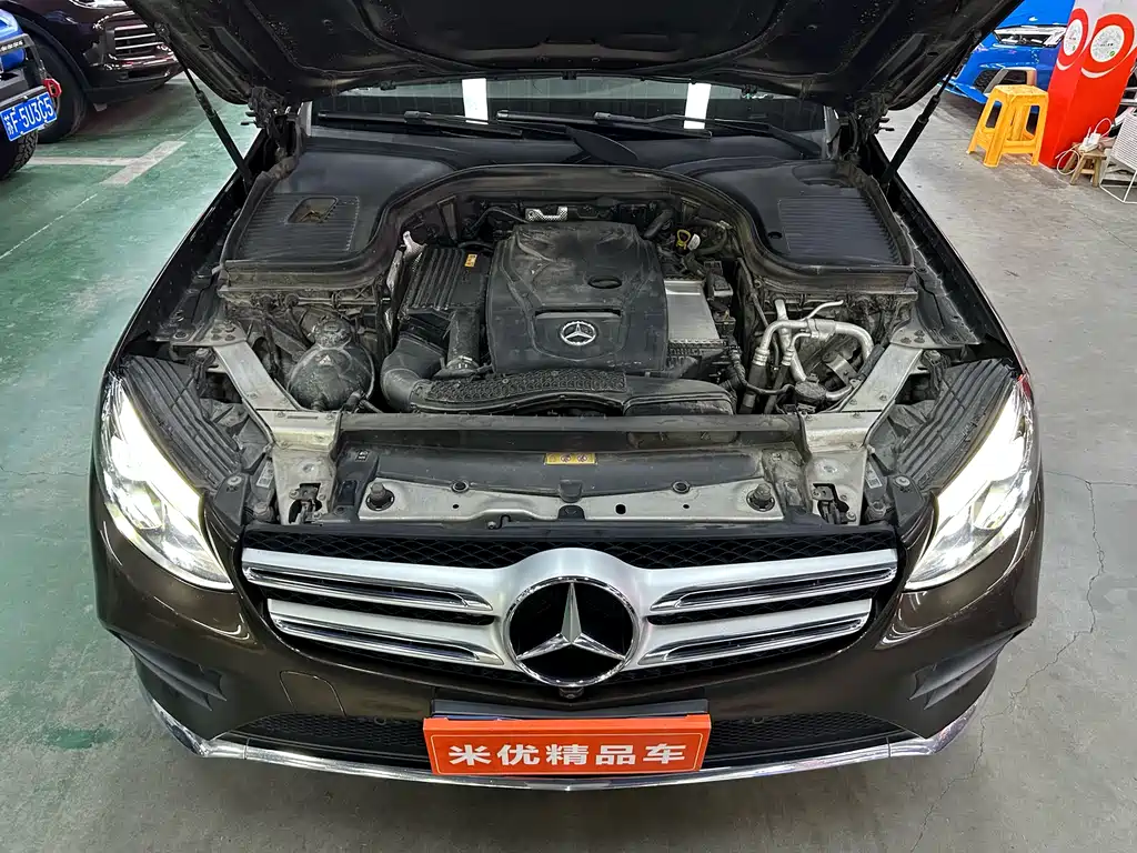 Mercedes-Benz GLC 2017 — фото 18