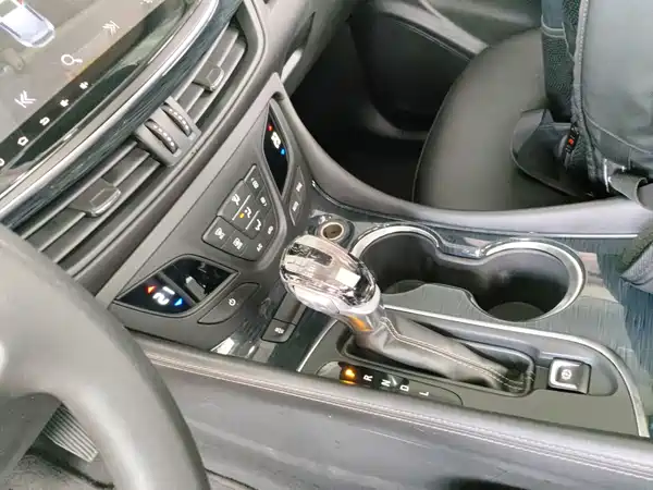 Buick Envision Plus 2017
