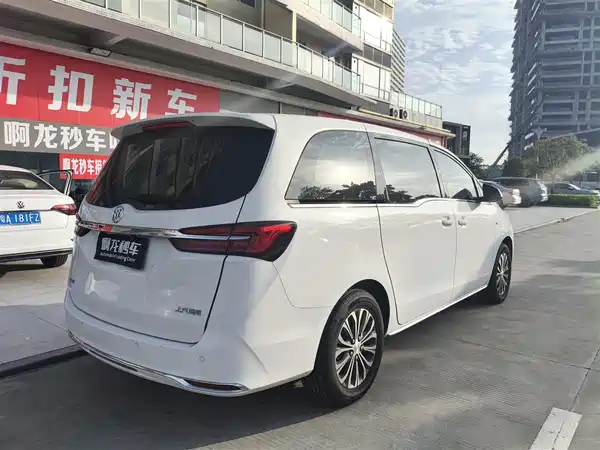 Buick GL8 2023