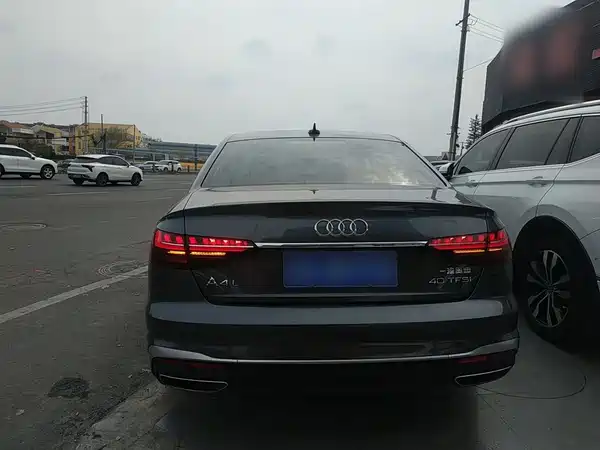 Audi A4L 2022