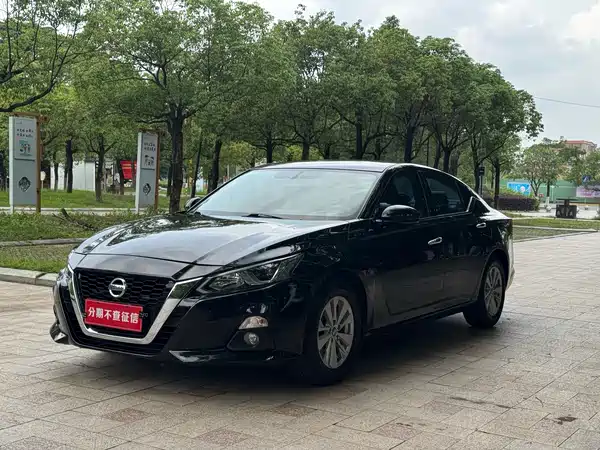 Nissan Teana 2021