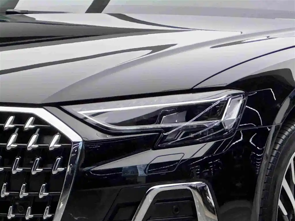 Audi A8 2025 — фото 3