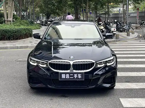 BMW 3 Series 2022