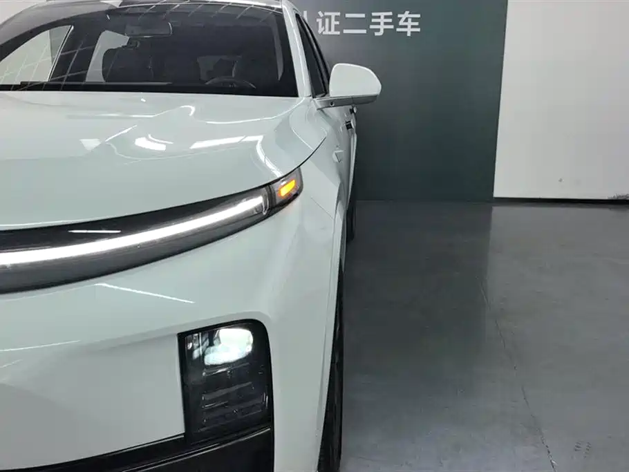 Li Auto Li L7 2026