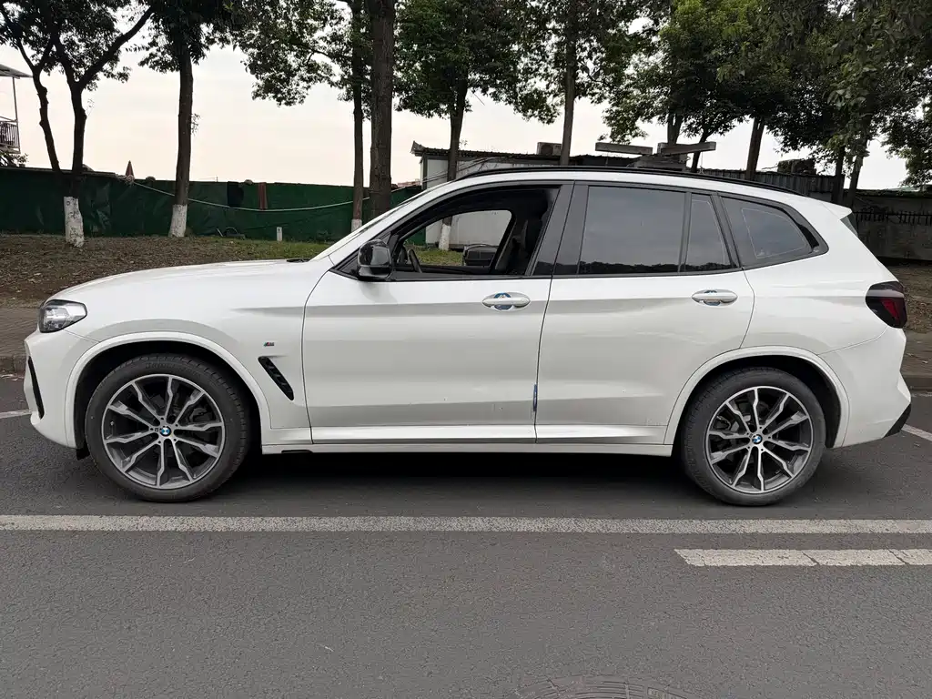 BMW X3 2022 — фото 4