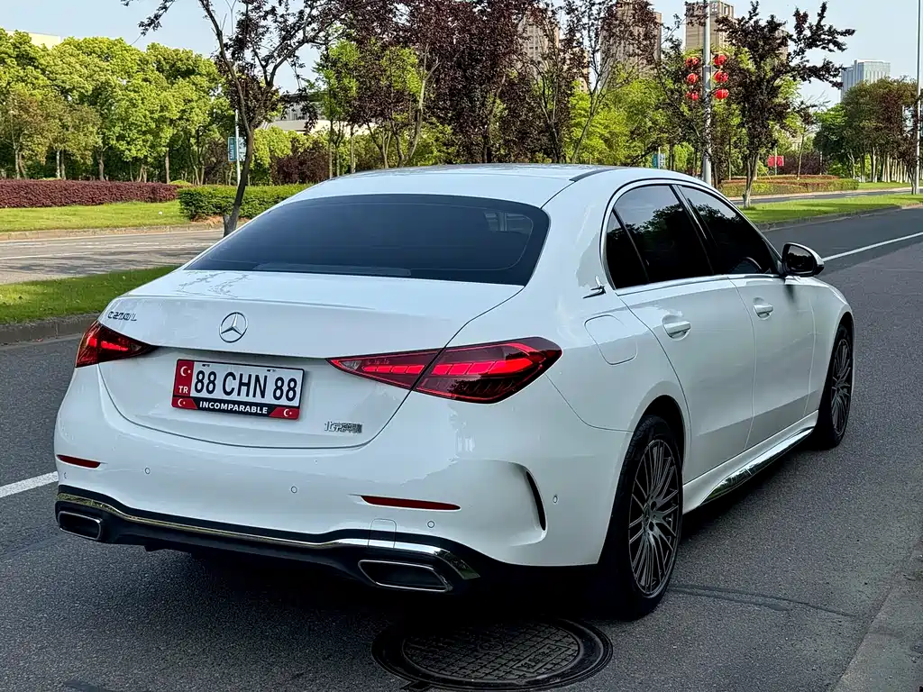 Mercedes-Benz C-Class 2023 — фото 11