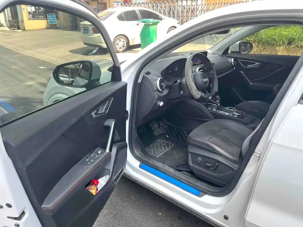 Audi Q2L 2022