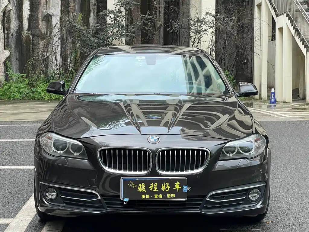 BMW 5 Series 2015 — фото 2