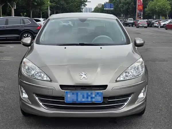 Peugeot 408 2013