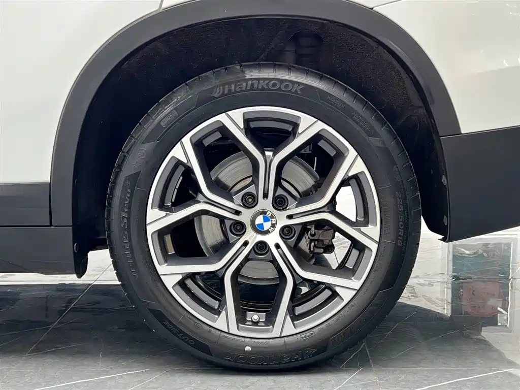 BMW X1 2022 — фото 24