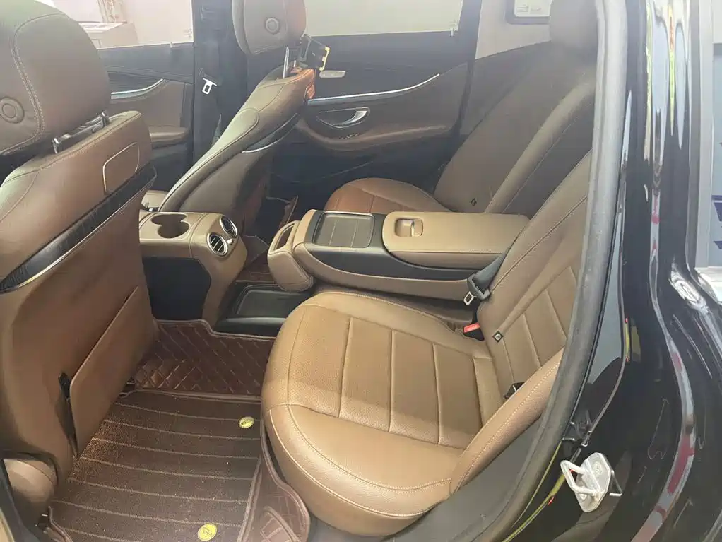 Mercedes-Benz E-Class 2019