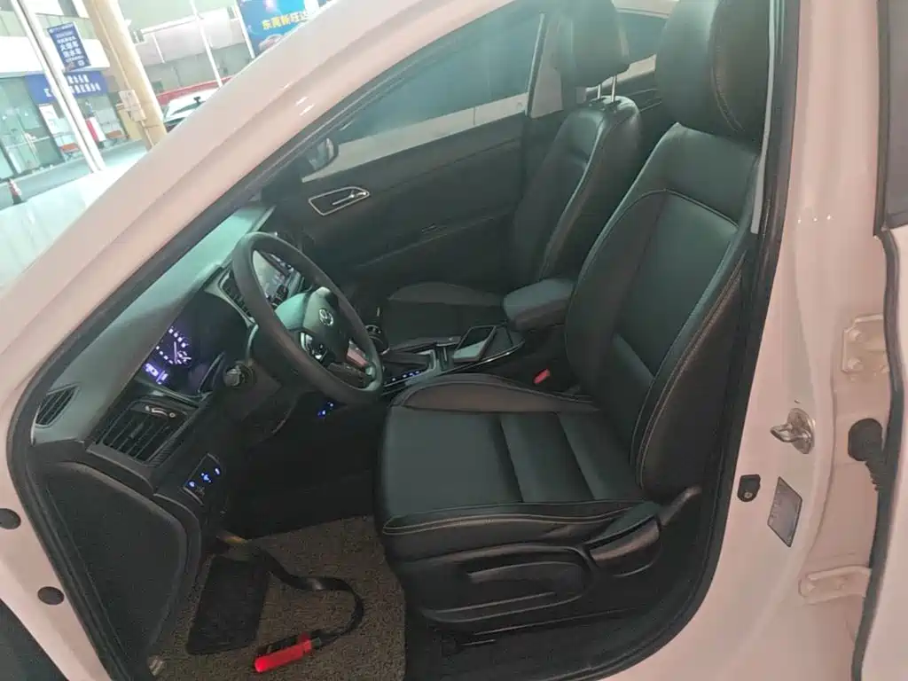Hyundai Mistra 2017 — фото 15