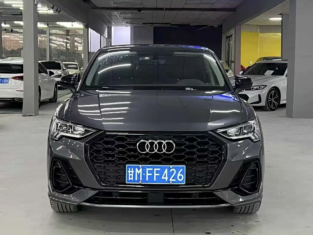 Audi Q3 Sportback 2022 — фото 2