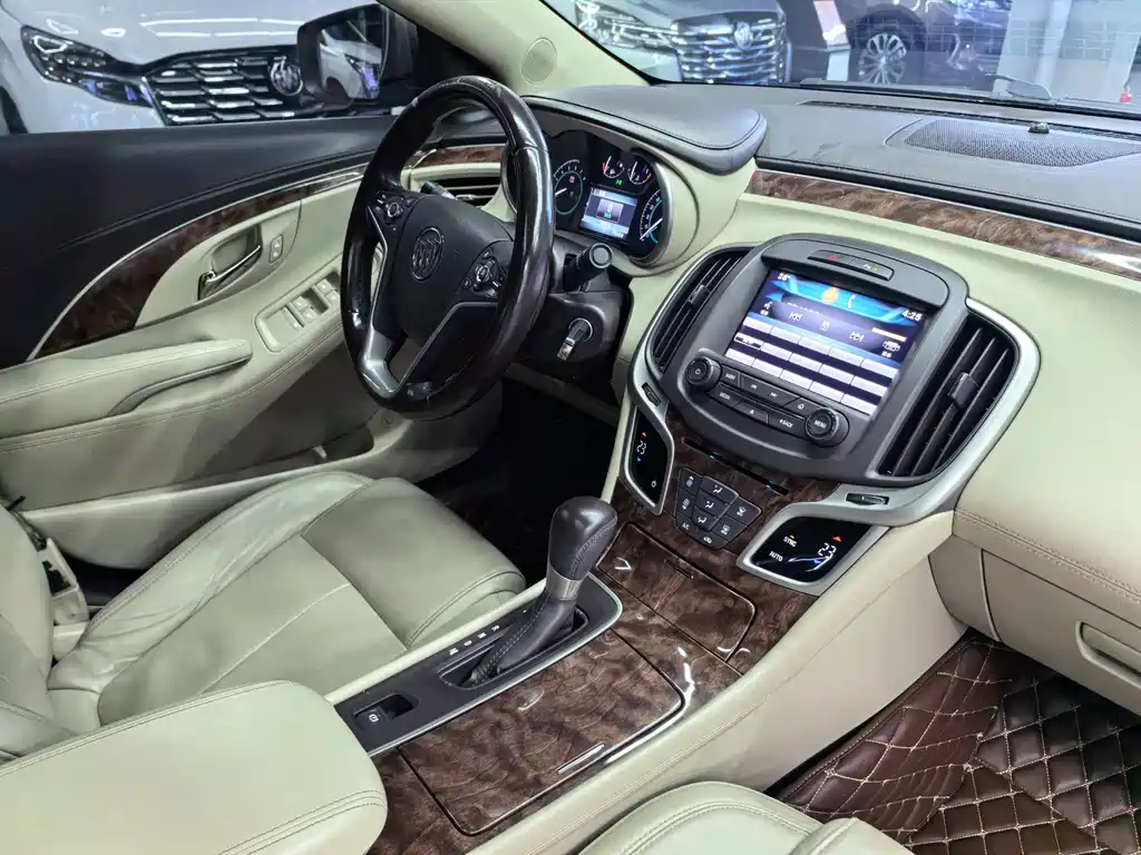 Buick LaCrosse 2016 — фото 8