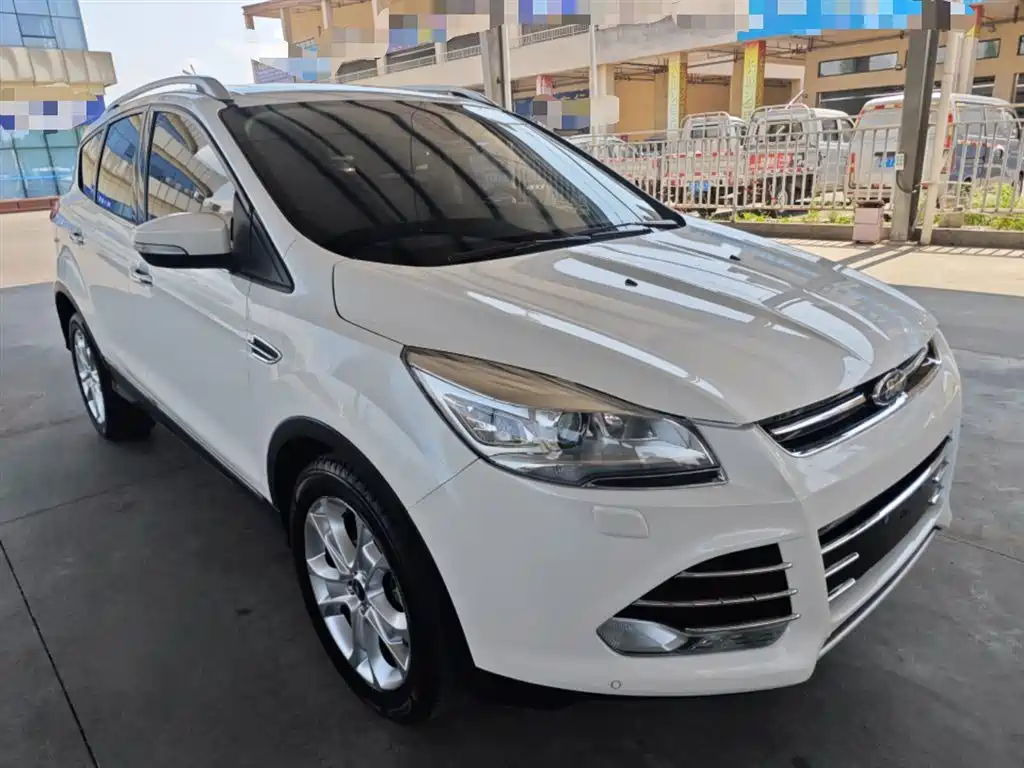 Ford Kuga 2016 — фото 4