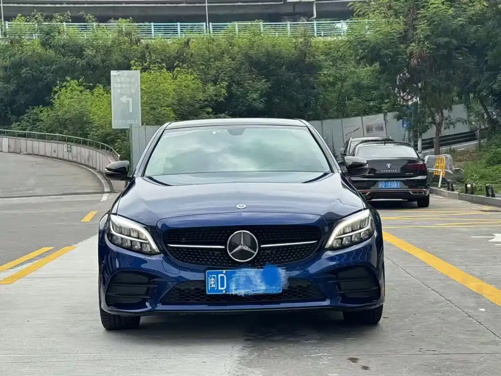 Mercedes-Benz C-Class 2021