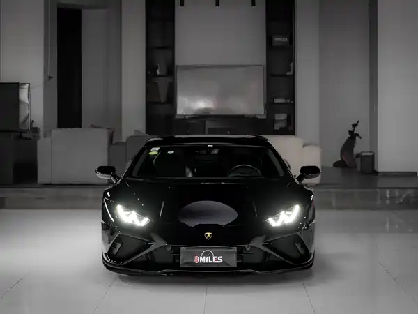 Lamborghini Huracan 2021