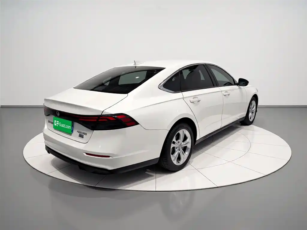 Honda Accord 2023 — фото 7