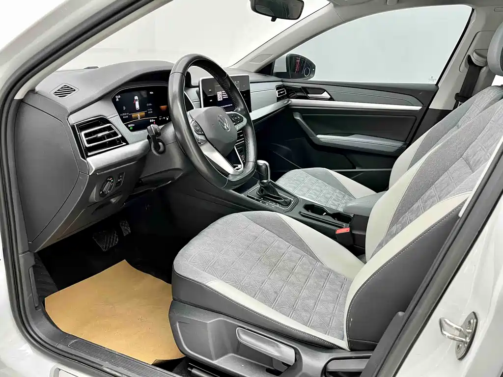 Volkswagen Lavida 2022