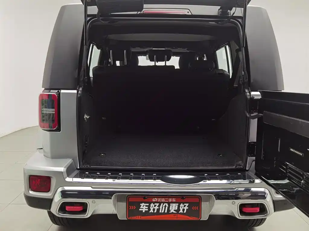 BAIC BJ40 2019 — фото 16