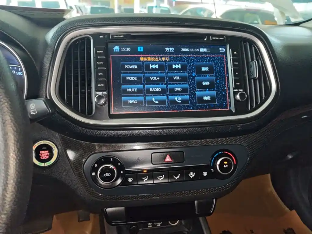 Kia KX3 2015 — фото 13